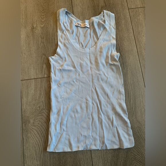 Zara woman’s tank top very comfortable used - Picture 1 of 4